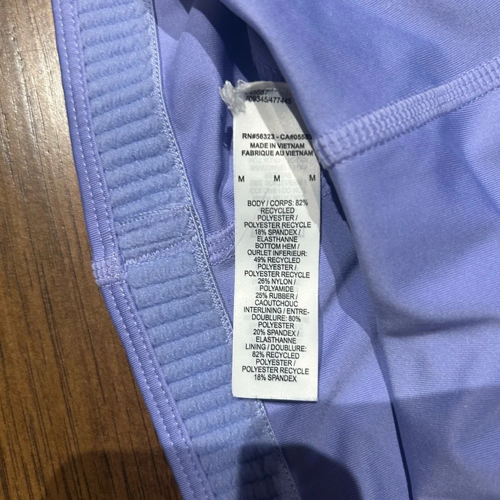 Nike Swoosh Sports Bra - Picture 5 of 7